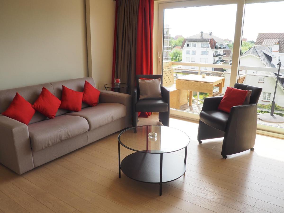 Appartement Sur La Digue - De Haan - Le Coq - Silver Beach D2 Екстер'єр фото