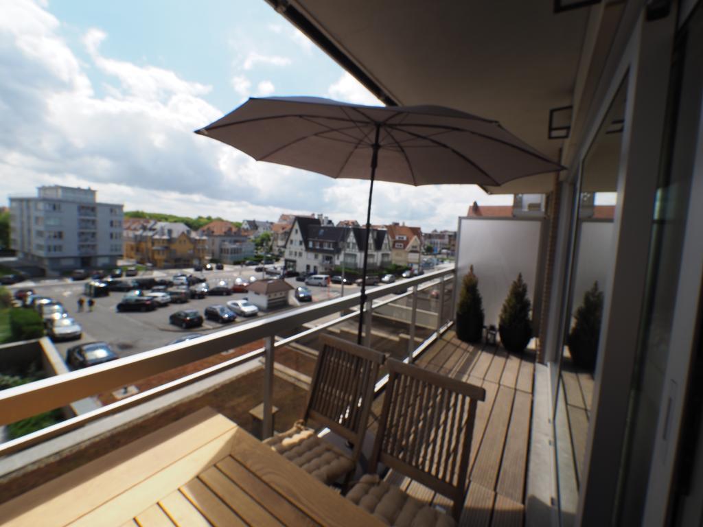 Appartement Sur La Digue - De Haan - Le Coq - Silver Beach D2 Екстер'єр фото