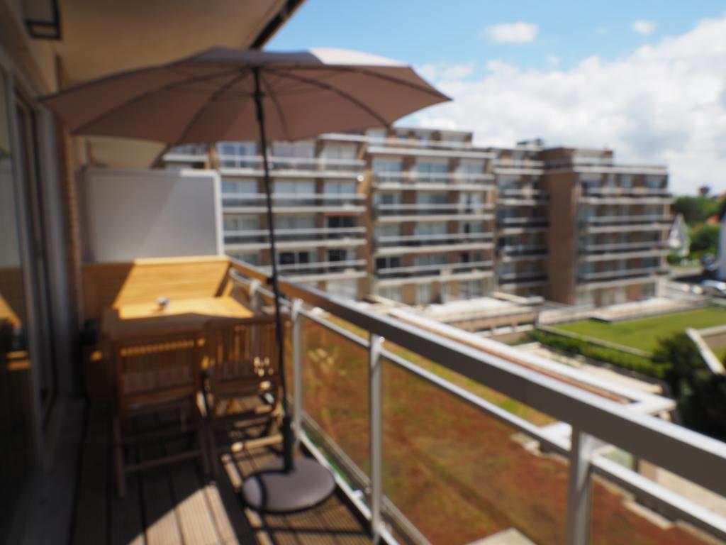 Appartement Sur La Digue - De Haan - Le Coq - Silver Beach D2 Екстер'єр фото