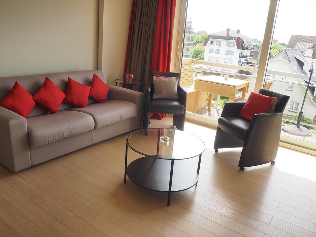 Appartement Sur La Digue - De Haan - Le Coq - Silver Beach D2 Екстер'єр фото